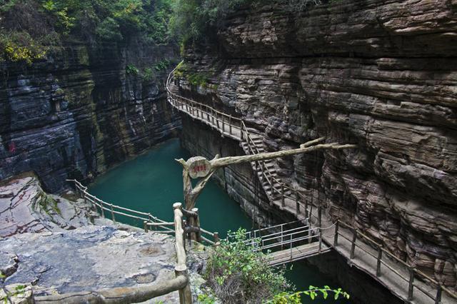 河南十佳风景名胜区之一—林州太行大峡谷